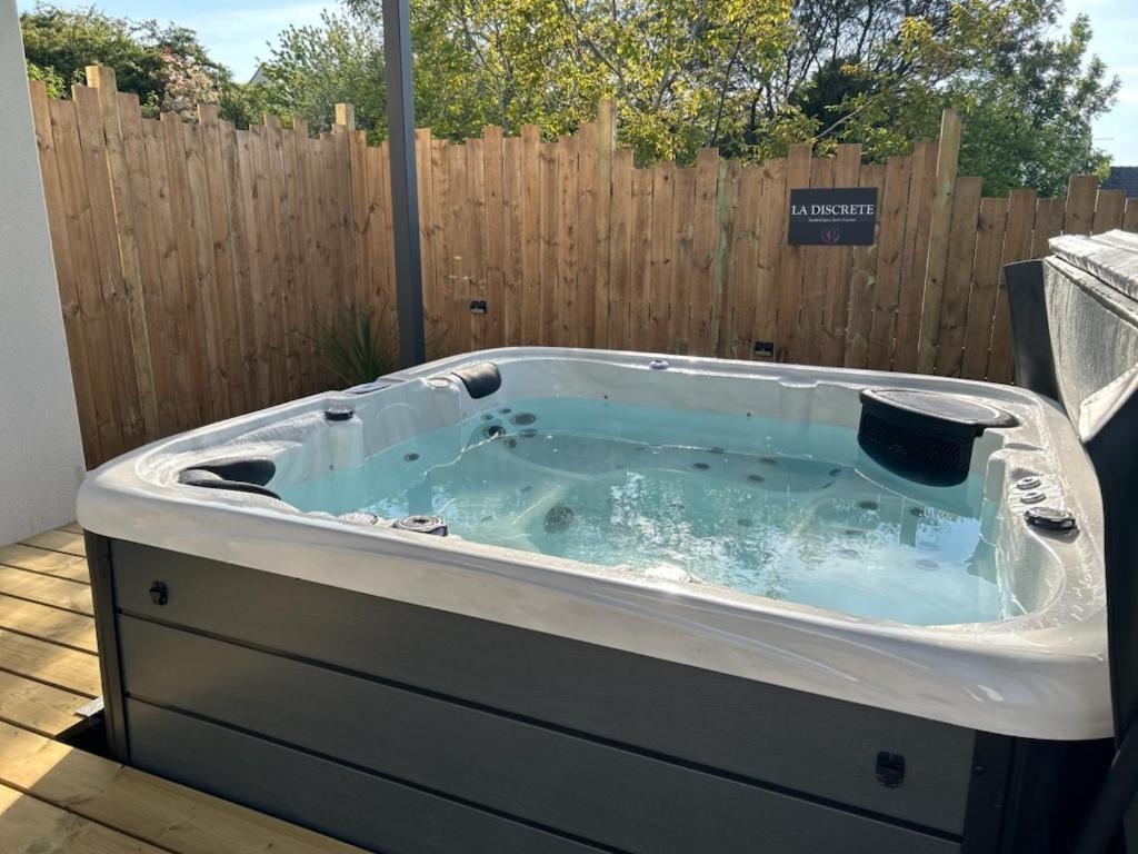 Studio&Spa La Discrète Saint-Évarzec Esterno foto