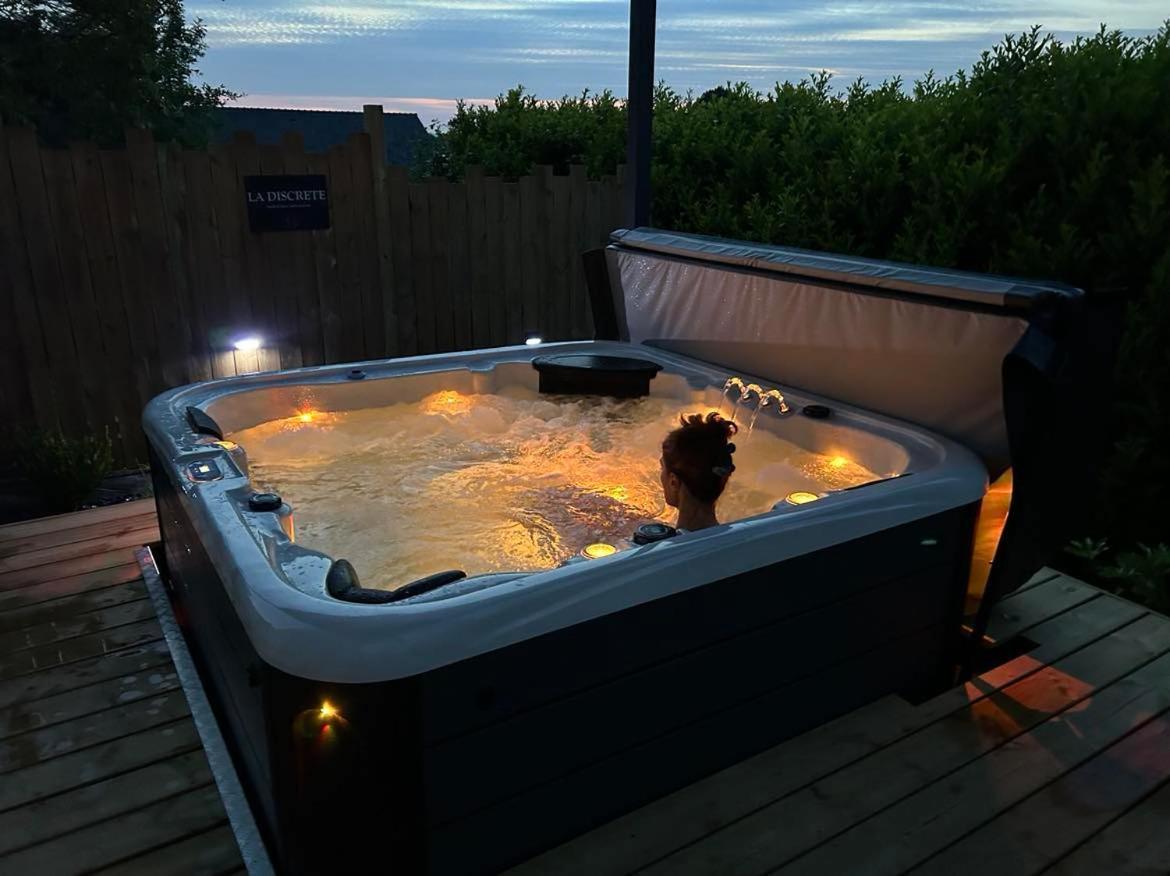 Studio&Spa La Discrète Saint-Évarzec Esterno foto