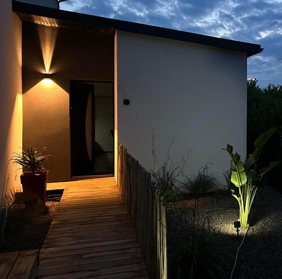 Studio&Spa La Discrète Saint-Évarzec Esterno foto